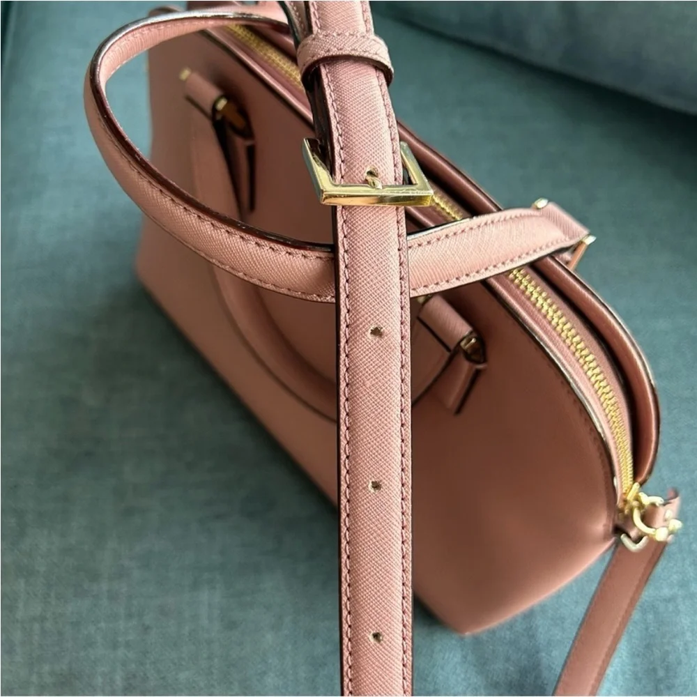 Kate Spade Cameron Street Lottie Safiano Leather Crossbody Bag Medium in Pink